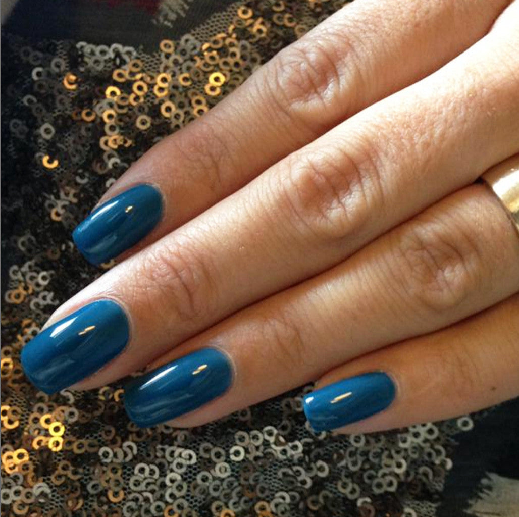 CLEARANCE SALE - CND Shellac Gel Polish Blue Rapture 0.25oz
