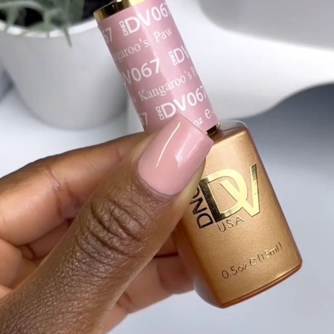 DND Diva Matching Polish Set Gel & Lacquer - #67 Kangaroo’s Paw