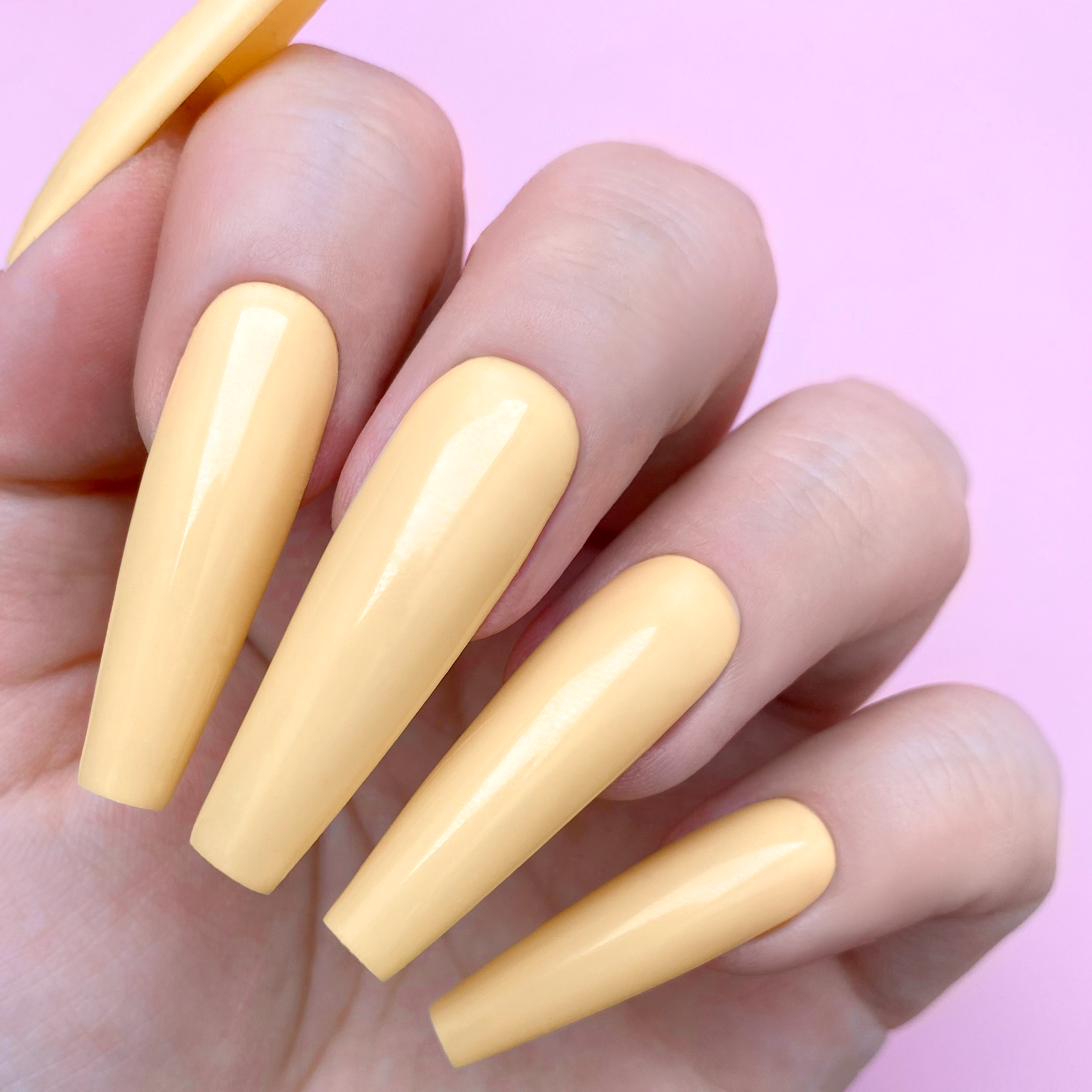 G5014 Honey Blonde swatch